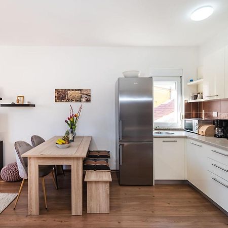 Apartment Karla 자다르 외부 사진